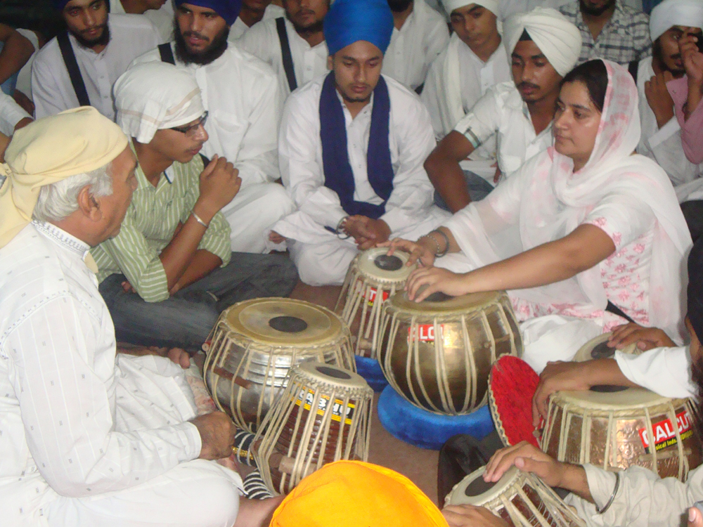 How Tabla Riyaz Builds Discipline and Confidence in Children
